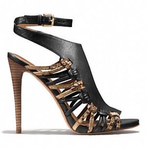 ‼️FINAL $‼️ COACH Vegan Leather w/ Python Print🔥